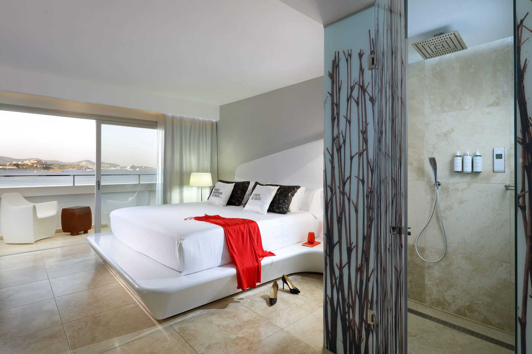 Suite Anything Can Happen | Ushuaia Experience